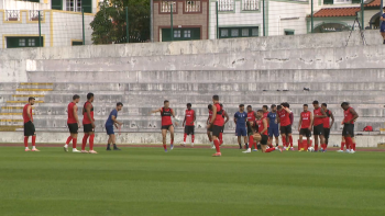 Imagem de Liga Conferência: Santa Clara tenta virar a eliminatória
