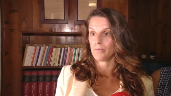 Imagem de Deputada Ana Martins questiona Governo sobre revisão de salários na Base das Lajes