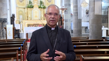 Imagem de Bispo de Angra destaca o valor da televisão regional