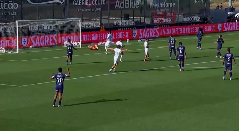Imagem de Santa Clara começa o campeonato com derrota