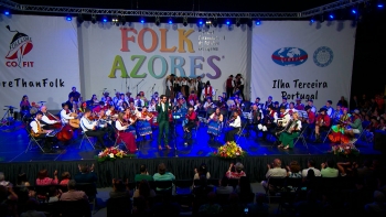 Imagem de Orquestra conjunta com folclore de 15 países abre última noite do Folk Azores