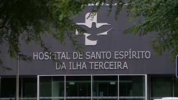 Imagem de Médicos tarefeiros HSEIT ganham cinco vezes mais que os do SNS, revela ‘Sábado’