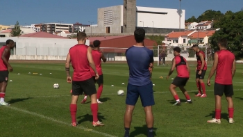Imagem de Santa Clara defronta hoje os irlandeses do Shamrock Rovers