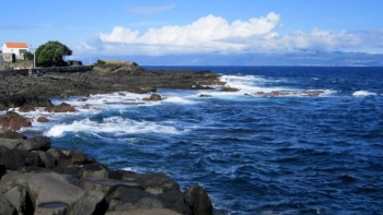 Imagem de Retomadas as buscas pelo pescador de caça submarina desparecido no Pico