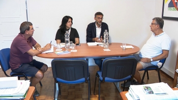 Imagem de BE defende atribuição urgente de incentivos a todos os docentes deslocados