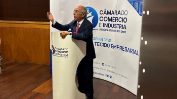 Imagem de Marques Mendes promete reuniões trimestrais presidentes dos Governos Regionais