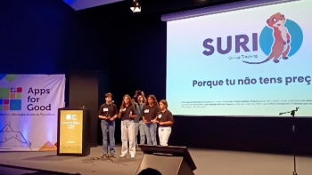 Imagem de Projeto da Escola Secundária das Lajes do Pico vence concurso nacional ‘Apps for Good’