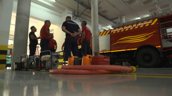 Imagem de Furacão Gabrielle: Bombeiros de Angra do Heroísmo com 30 soldados da paz e mais 30 de prevenção