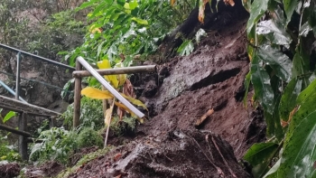 Imagem de Derrocada no Salto do Cabrito provoca três feridos ligeiros