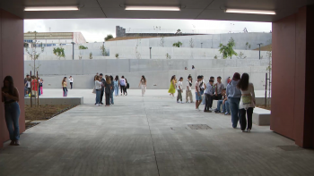 Imagem de SDPA defende alargamento de incentivos a todos os professores deslocados