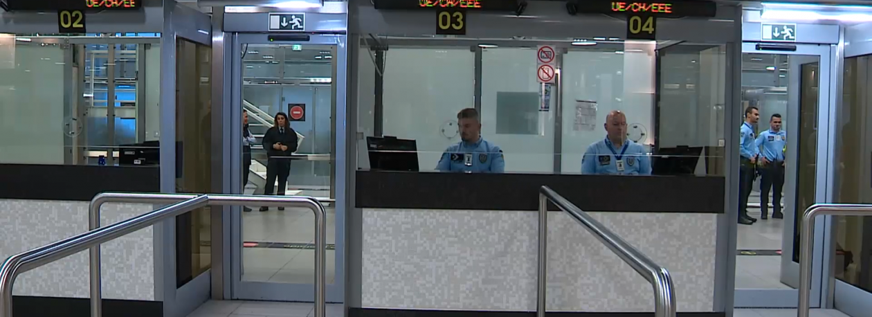 Imagem de Sindicato Independente dos Agentes de Polícia acusa TAP e Azores Airlines de violarem código de fronteiras