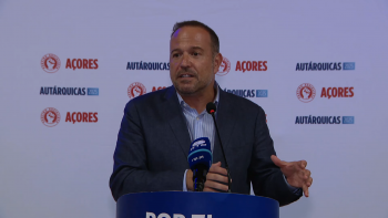 Imagem de Autárquicas 2025: PS acusa Carlos Ferreira, do PSD, de ser representante do Governo e não dos faialenses