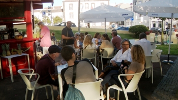 Imagem de Autárquicas 2025: CDU em Ponta Delgada propõe criação de orçamento participativo gerido pelas freguesias