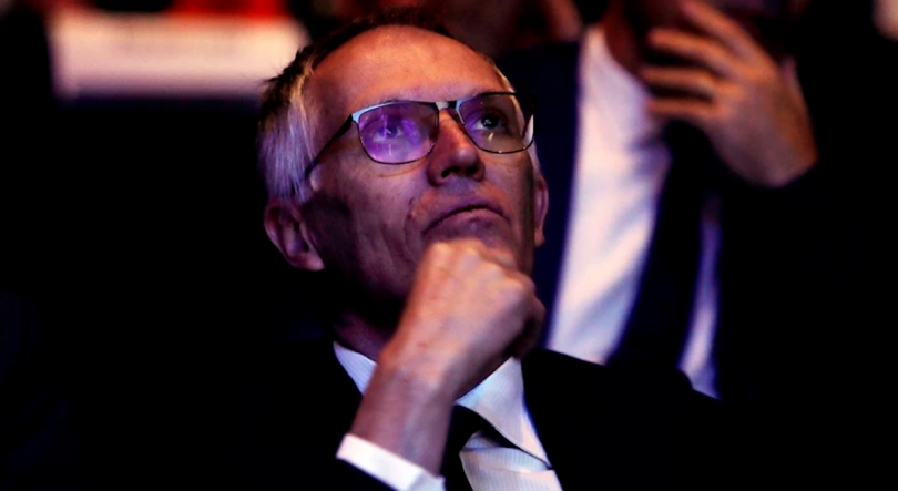 Imagem de Carlos Tavares dá a cara pela privatização da Azores Airlines