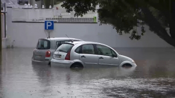 Imagem de Mau tempo causou 4 ocorrências na Terceira e nova derrocada no acesso à Fajã dos Cubres