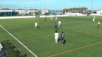 Imagem de Juniores: Santa Clara empata 1-1 em Rabo de Peixe e mantém liderança