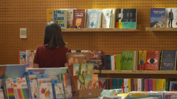 Imagem de Mais de 20 mil títulos disponíveis na Feira do Livro Outono Vivo