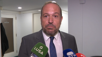 Imagem de Francisco César defende que revisão da Lei das Finanças Regionais deve ser alargada a todas as forças políticas