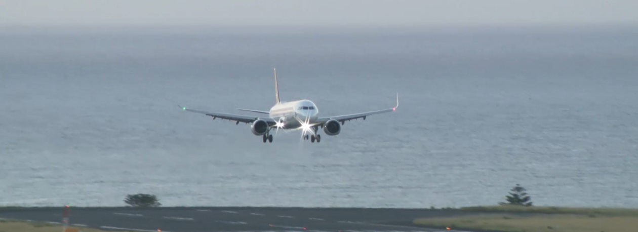 Imagem de Aprovados encargos do serviço público aéreo para os Açores