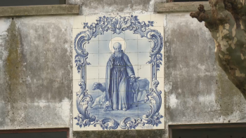 Imagem de PS quer que Governo inscreva 600 mil euros no Orçamento para concluir Centro de Dia na ilha Terceira