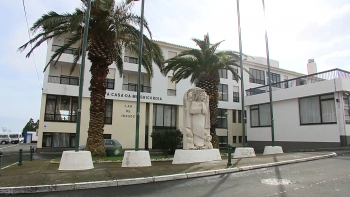 Imagem de Subsídio de Natal em risco para os trabalhadores das Misericórdias nos Açores