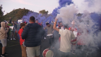 Imagem de Santa Clara vs. Sporting: Ambiente de festa antes do jogo e indignação dos adeptos encarnados à saída