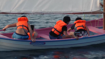 Imagem de Alunos da Escola das Lajes do Pico têm a experiência do cafre num projeto que culminará com candidatura a Património Imaterial