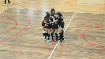 Imagem de Primeira Divisão Feminina Voleibol: Clube K perdeu com o Leixões por 3-2