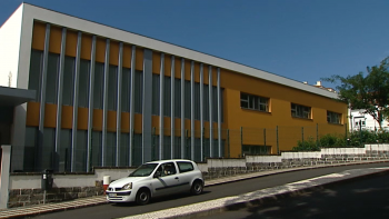 Imagem de Cinco alunos da Escola Básica de São José terão manuseado caixa de raticida