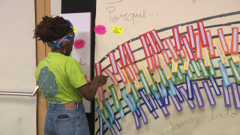 Imagem de Festival ‘O Mundo Aqui’: Secretário Regional das Comunidades garante ajuda na legalização