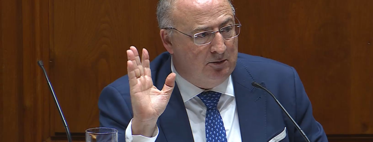 Imagem de POSEI: Ministro da Agricultura não se compromete com pagamento dos apoios aos agricultores açorianos em 2026