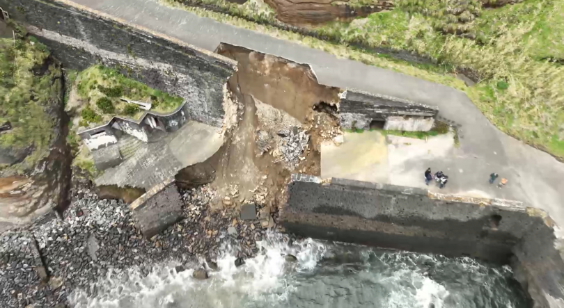 Imagem de Adjudicada empreitada de reabilitação e proteção marítima do Porto de Santa Iria, na Ribeira Grande