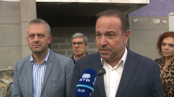 Imagem de PS desafia GR a avançar com verba em atraso da República para pagar trabalhadores das Misericórdias e IPSS´S