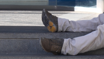 Imagem de Plano Inclusão Sem-abrigo: Resposta à lista de espera em Casas de Abrigo deve contar com as autarquias