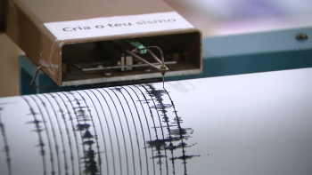 Imagem de Novo sismo de 2,4 sentido com intensidade IV sentido na Terceira