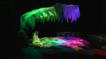 Imagem de Teatro para bebés: ‘Bixus’ convida à descoberta sensorial da floresta açoriana