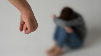 Imagem de Violência doméstica: Prisão preventiva para homem detido na Ribeira Grande