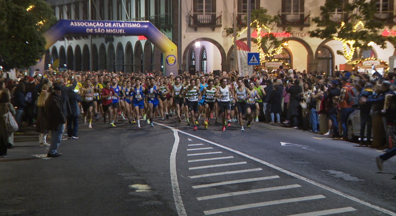 Imagem de 61ª edição da Corrida São Silvestre em Ponta Delgada contou com mais de 1.700 inscritos