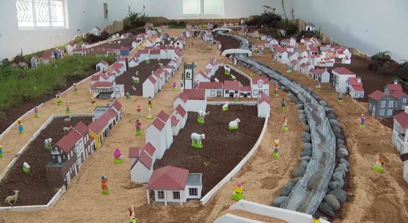 Imagem de Presépio Faial da Terra: Réplica em miniatura da freguesia volta a estar disponível para visitas