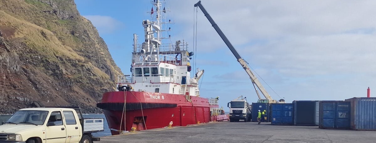 Imagem de Navio Thor já atracou na ilha do Corvo