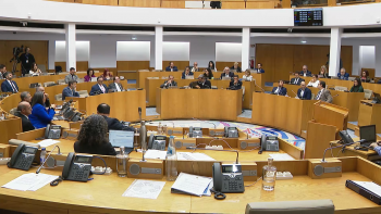 Imagem de Azores Airlines: Aprovada proposta do PS que recomenda mais poderes para CE acompanhar processo de privatização