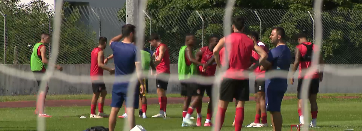 Imagem de Santa Clara recebe hoje o Sporting para oitavos de final da Taça de Portugal
