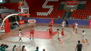 Imagem de Basquetebol: União Sportiva com Benfica por 75-69