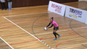 Imagem de Clube K no 8º lugar da Primeira Divisão de Voleibol