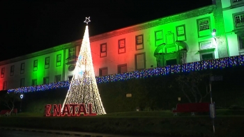 Imagem de Iluminação de Natal na cidade da Horta no Faial