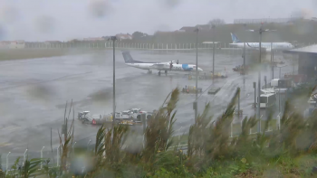 Imagem de Vento forte cancela voos interilhas e a faz divergir aviões da Azores Airlines