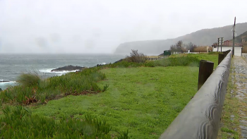 Imagem de Mau tempo: Registadas 19 ocorrências nas ilhas de São Miguel, Terceira, Pico e Flores