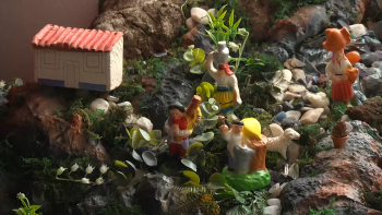 Imagem de UrbanSketchers da Terceira desenham iniciativa natalícia da Associação Oficina D´Angra