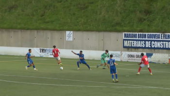 Imagem de CD Santa Clara: Equipa B sobe ao 2º lugar do Campeonato dos Açores