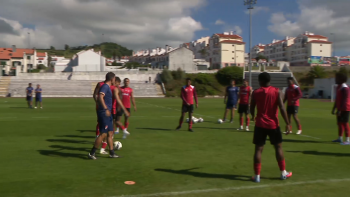 Imagem de Santa Clara joga hoje com o Sporting de Braga